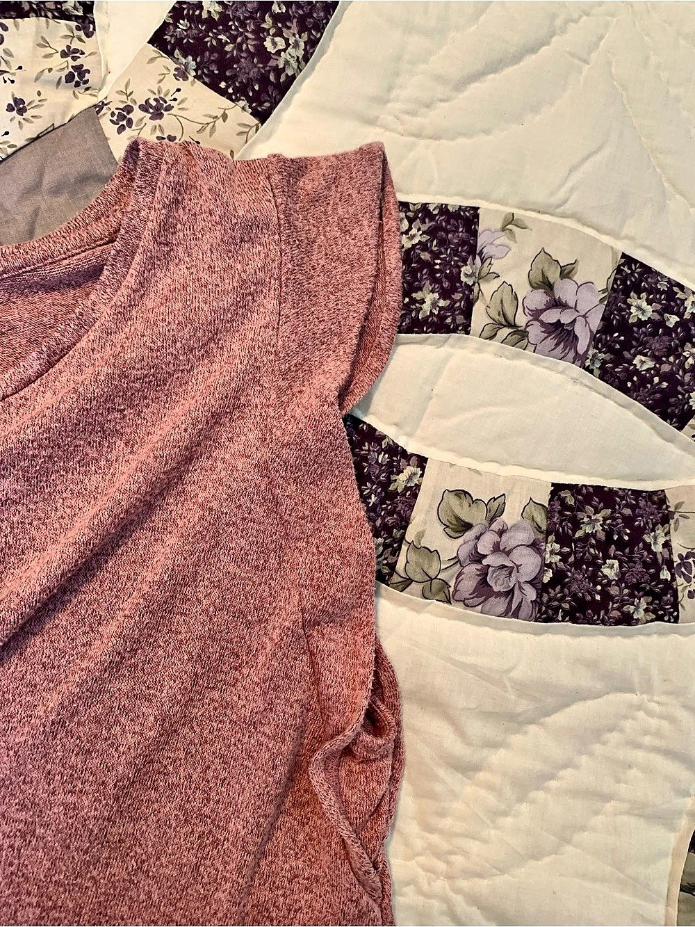 Flutter-Sleeve Top - Picture 3 of 7